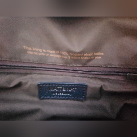 Matt & Nat Edle Totebag | Color: Ink - Picture 4 of 5